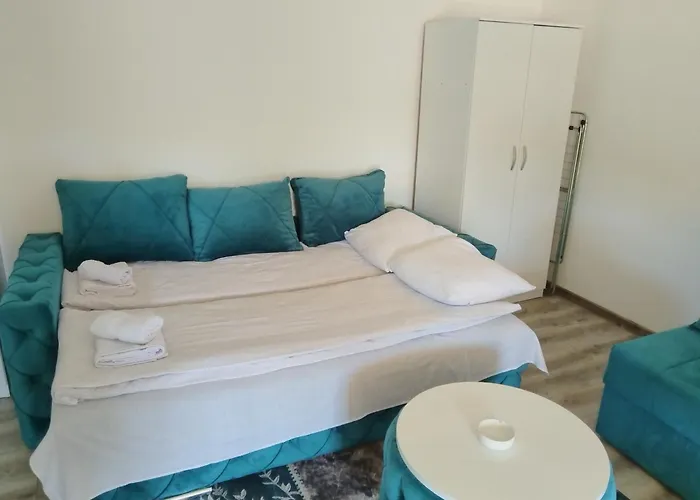 公寓 Stari Hrast 1